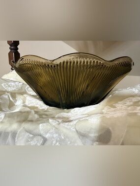MCM Avocado Ribbed Pressed Glass Bowl Glossy Round